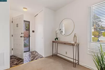 2321 Camino Dolores, Castro Valley, CA 94546 - Photo 4