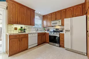 2321 Camino Dolores, Castro Valley, CA 94546 - Photo 8