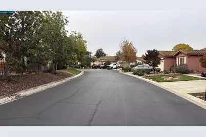 307 Crystal Downs Dr, Rio Vista, CA 94571 - Photo 2