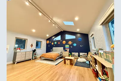 4400 Saint Andrews Rd, Oakland, CA 94605 - Photo 26