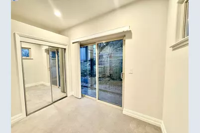4400 Saint Andrews Rd, Oakland, CA 94605 - Photo 10