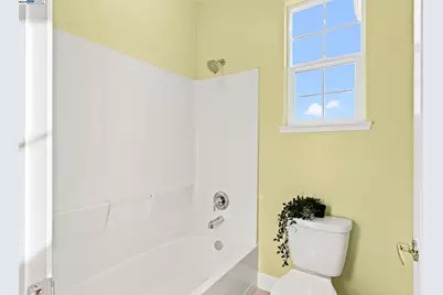 1525 Middle Ln, Hayward, CA 94545 - Photo 34