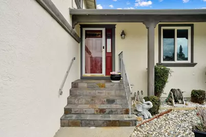 136 Marco Ln, Vacaville, CA 95688 - Photo 4