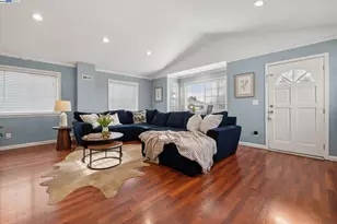 1815 102nd Ave, Oakland, CA 94603 - Photo 8