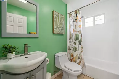 1815 102nd Ave, Oakland, CA 94603 - Photo 32