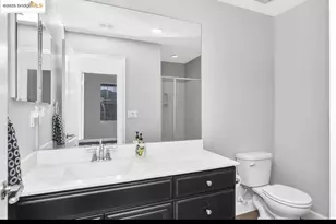 8461 Pinehollow Cir, Discovery Bay, CA 94505 - Photo 16