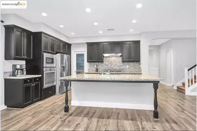 8461 Pinehollow Cir, Discovery Bay, CA 94505 - Photo 6