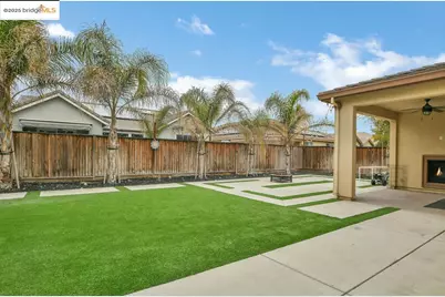 8461 Pinehollow Cir, Discovery Bay, CA 94505 - Photo 30