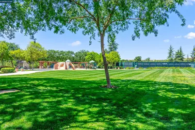 2073 Watermill Rd, San Ramon, CA 94582 - Photo 38