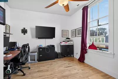 725 Loring Ave, Crockett, CA 94525 - Photo 34