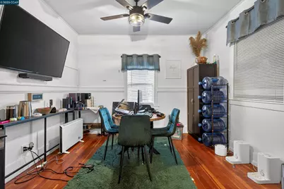 725 Loring Ave, Crockett, CA 94525 - Photo 32