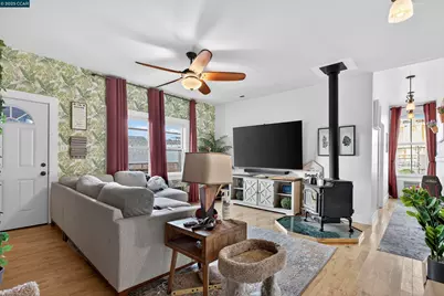 725 Loring Ave, Crockett, CA 94525 - Photo 28