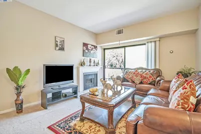 3507 Buttonwood Ter #203, Fremont, CA 94536 - Photo 4