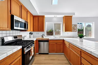 1713 Mount Hamilton Dr, Antioch, CA 94531 - Photo 8