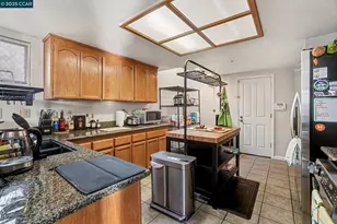 448 Jade Cir, Vallejo, CA 94590 - Photo 10