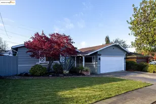 2305 Greenridge Dr, El Sobrante, CA 94803 - Photo 2