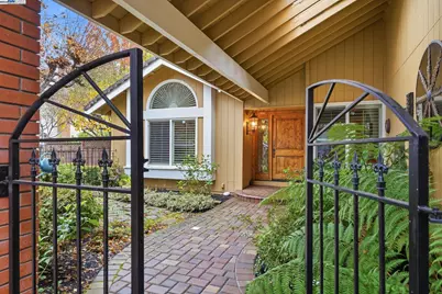 66 Oakridge Ct, Danville, CA 94526 - Photo 24