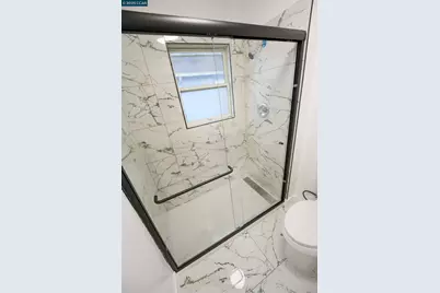 1360 99th Ave, Oakland, CA 94603 - Photo 10