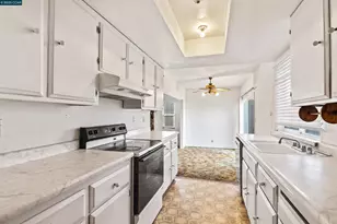 2924 Francisco Way, Antioch, CA 94509 - Photo 16