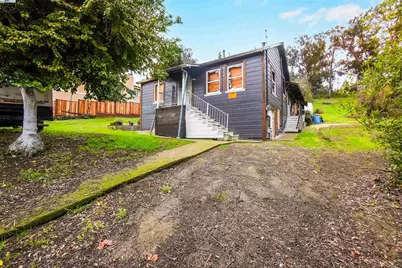 27449 Dobbel Ave, Hayward, CA 94542 - Photo 4