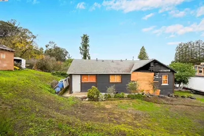 27449 Dobbel Ave, Hayward, CA 94542 - Photo 6