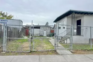 740 Tyler St, Oakland, CA 94603 - Photo 6