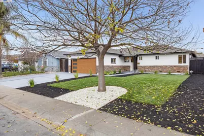 10777 Estates Dr, Cupertino, CA 95014 - Photo 54