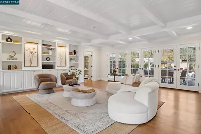 104 Van Ripper Ln, Orinda, CA 94563 - Photo 2