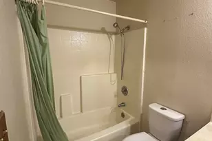 240 N Bayshore Blvd, San Mateo, CA 94401 - Photo 10