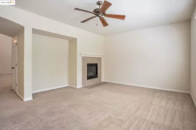 1319 Teal Hollow Dr, Yuba City, CA 95993 - Photo 10