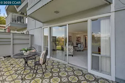 1429 Skycrest Dr #5, Walnut Creek, CA 94595 - Photo 12