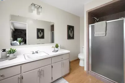 905 Longwood Ave, Hayward, CA 94541 - Photo 30