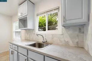 9028 A St, Oakland, CA 94603 - Photo 10