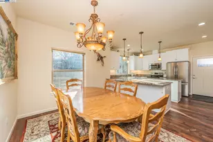 220 Fairway Dr, Weaverville, CA 96093 - Photo 10