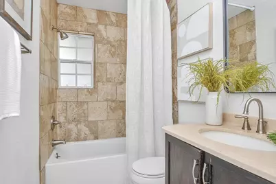 301 Springvalley Dr, Vacaville, CA 95687 - Photo 14