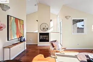 6555 Shattuck Ave., Oakland, CA 94609 - Photo 18