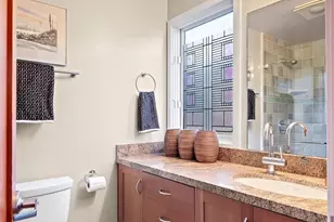 6555 Shattuck Ave., Oakland, CA 94609 - Photo 26
