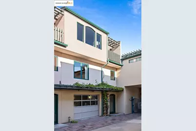 6555 Shattuck Avenue, Oakland, CA 94609 - Photo 4