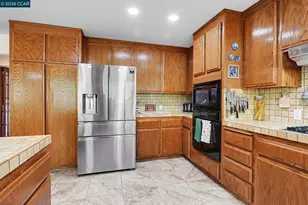 165 Travalini Ct, El Sobrante, CA 94803 - Photo 14