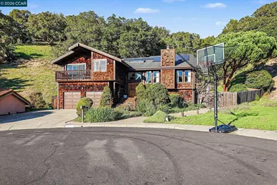 165 Travalini Ct., El Sobrante, CA 94803 - Photo 4