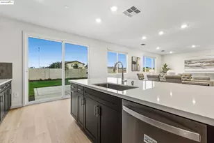 645 Channel Cir, Oakley, CA 94561 - Photo 10