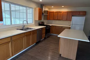 109 Luann Ct, Vallejo, CA 94589 - Photo 2