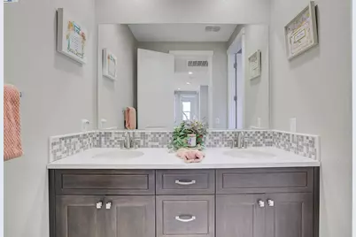 37515 Sea Bank St, Newark, CA 94560 - Photo 32