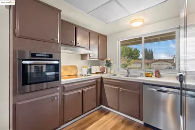 1909 Oakridge Ln, Pittsburg, CA 94565 - Photo 18