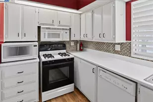 375 Santa Paula, San Leandro, CA 94579 - Photo 20