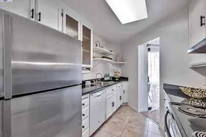 1960 Barrymore Common #K, Fremont, CA 94538 - Photo 8