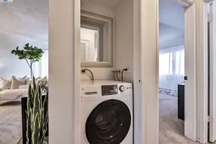 1960 Barrymore Common, Fremont, CA 94538 - Photo 20