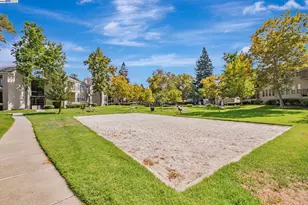 1960 Barrymore Common, Fremont, CA 94538 - Photo 30