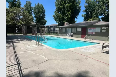 1133 Meadow Ln #53, Concord, CA 94520 - Photo 18