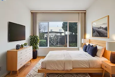 86 Apollo, San Francisco, CA 94124 - Photo 10